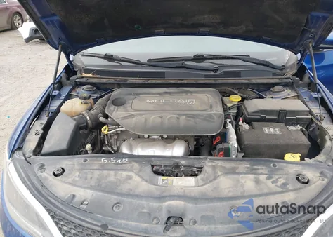 2015 Chrysler 200 Limited z USA, uszkodzony, nr VIN 1C3CCCAB3FN567955